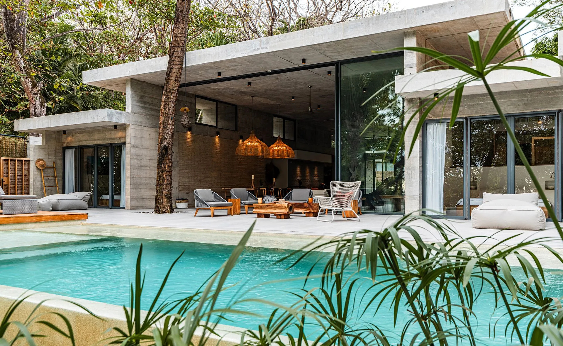 aa7ac96e-1a8c-4b15-984b-49625d046eba